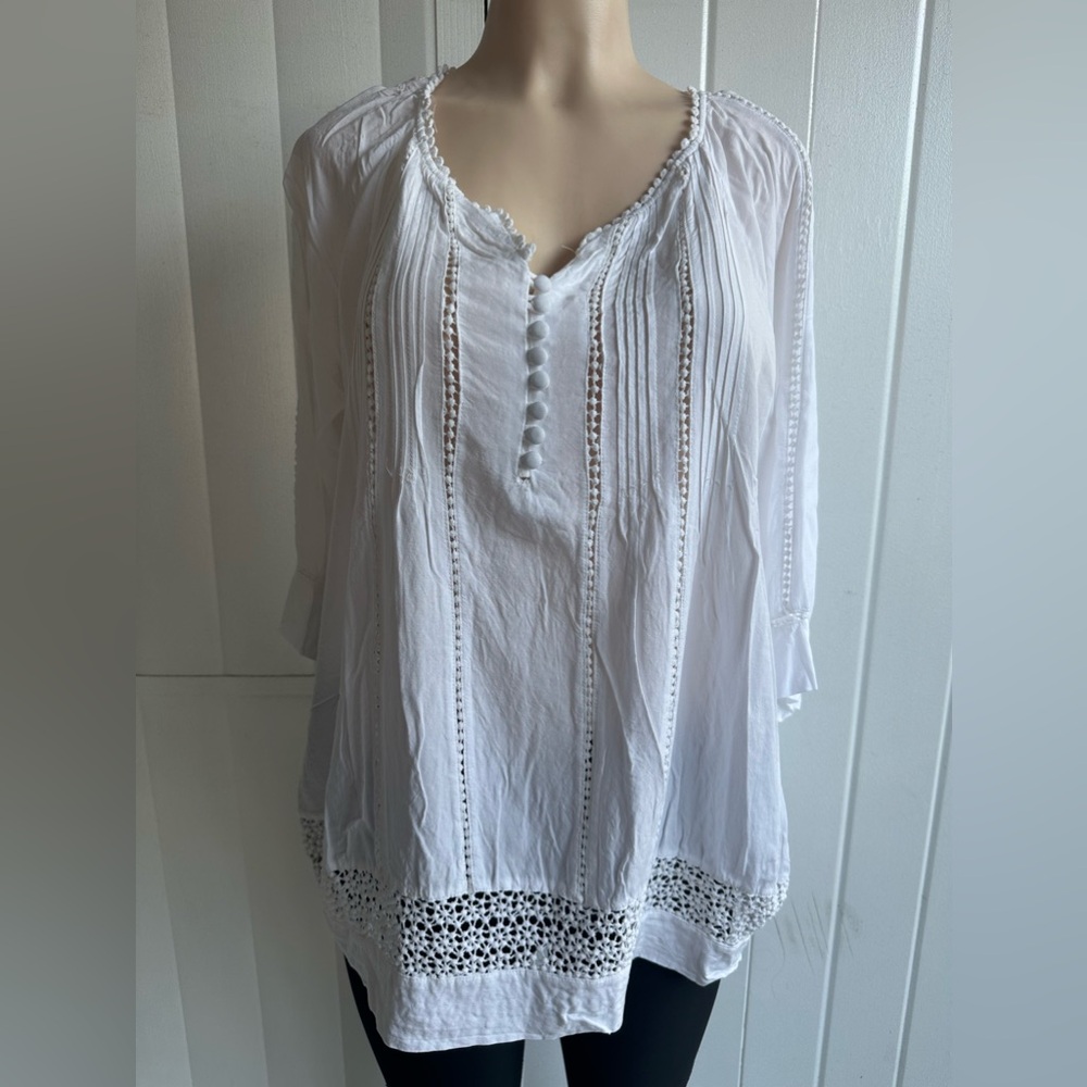 Solitaire White Women's Top Size 2X